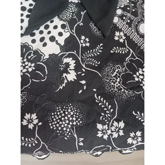 Vintage Floral Print Halterneck Sleeveless Blouse - Picture 8 of 13